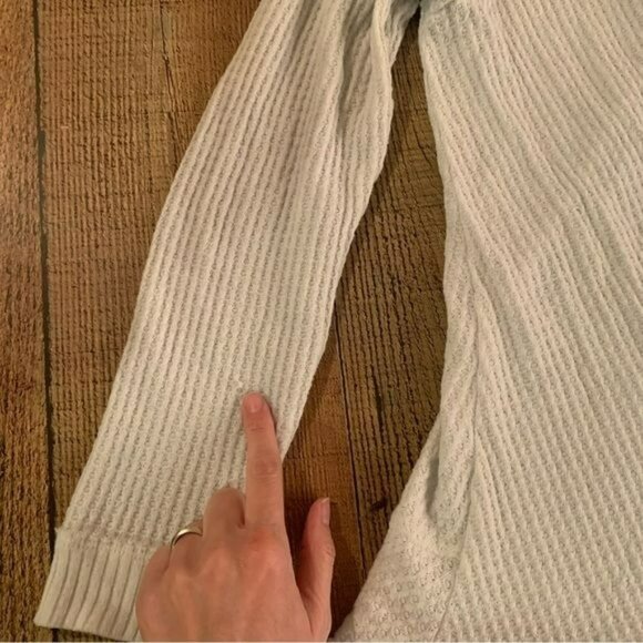 Lazy Sundays womens size L white waffle knit asymmetrical open front cardigan - Picture 10 of 11